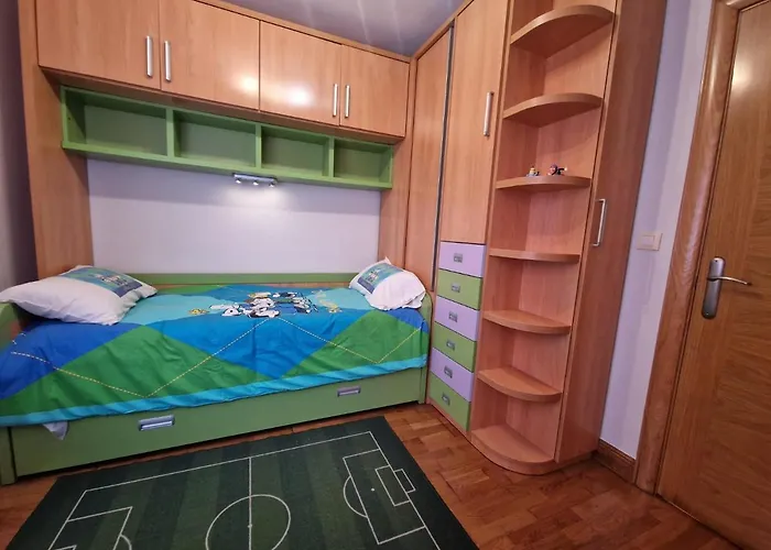 Family Apartment / Apartamento Familiar Getxo